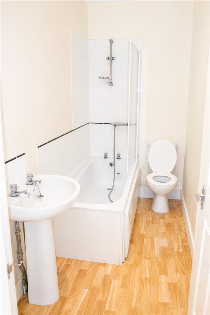 42 Coton Hill, Shrewsbury, SY1 2DX To Let